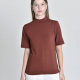 Camiseta Feminina Flavia Marrom