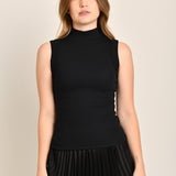 Regata Feminina Canelada Gola Alta Lilian Preto